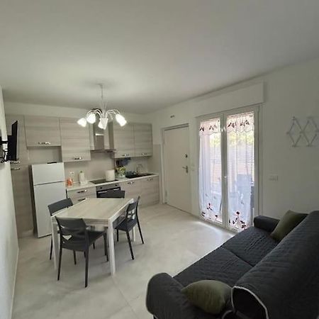 Casa Vacanze Lui Σαν Μπενεντέτο ντελ Τρόντο Εξωτερικό φωτογραφία