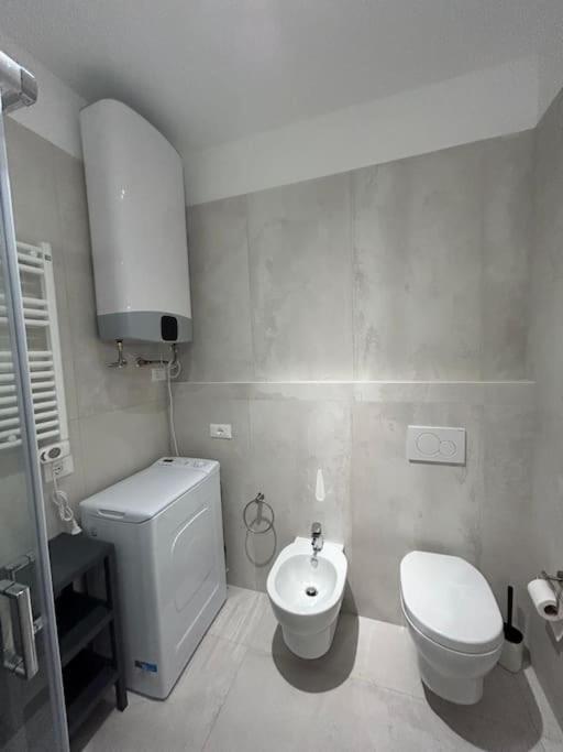 Casa Vacanze Lui Σαν Μπενεντέτο ντελ Τρόντο Εξωτερικό φωτογραφία